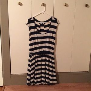 Comfy navy and white dress